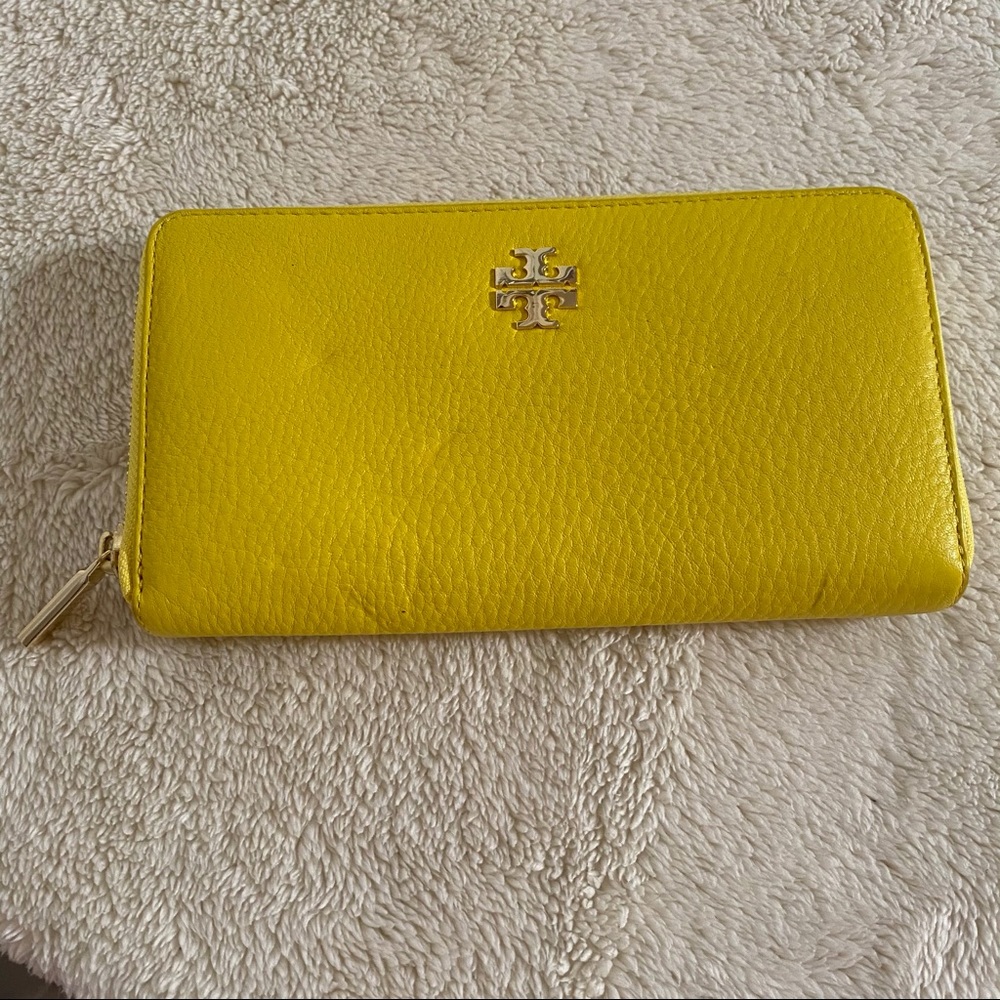 Tory Burch yellow continental wallet